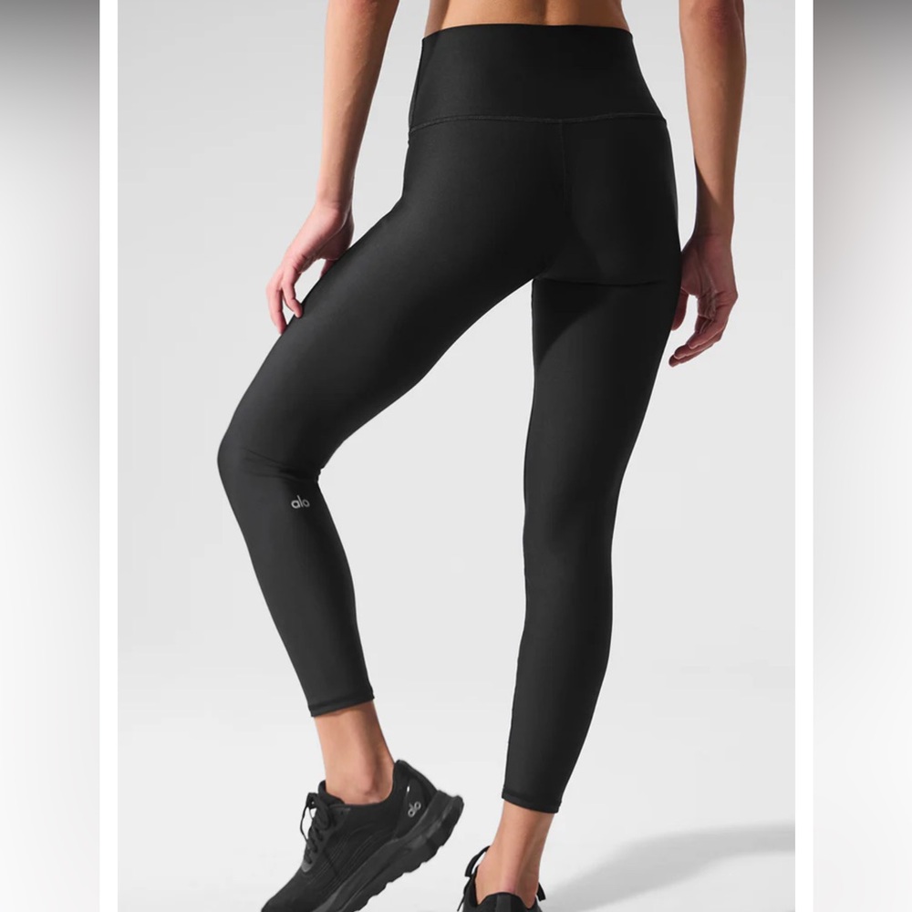 Alo High-Waisted Black Leggings